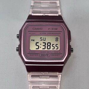 Casio F-91W Watch in Pink